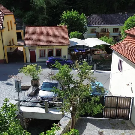 Apartamento 34 - Loft With Terrace - Gallery Karlštejn