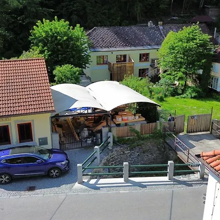 34 - Loft With Terrace - Gallery Karlštejn